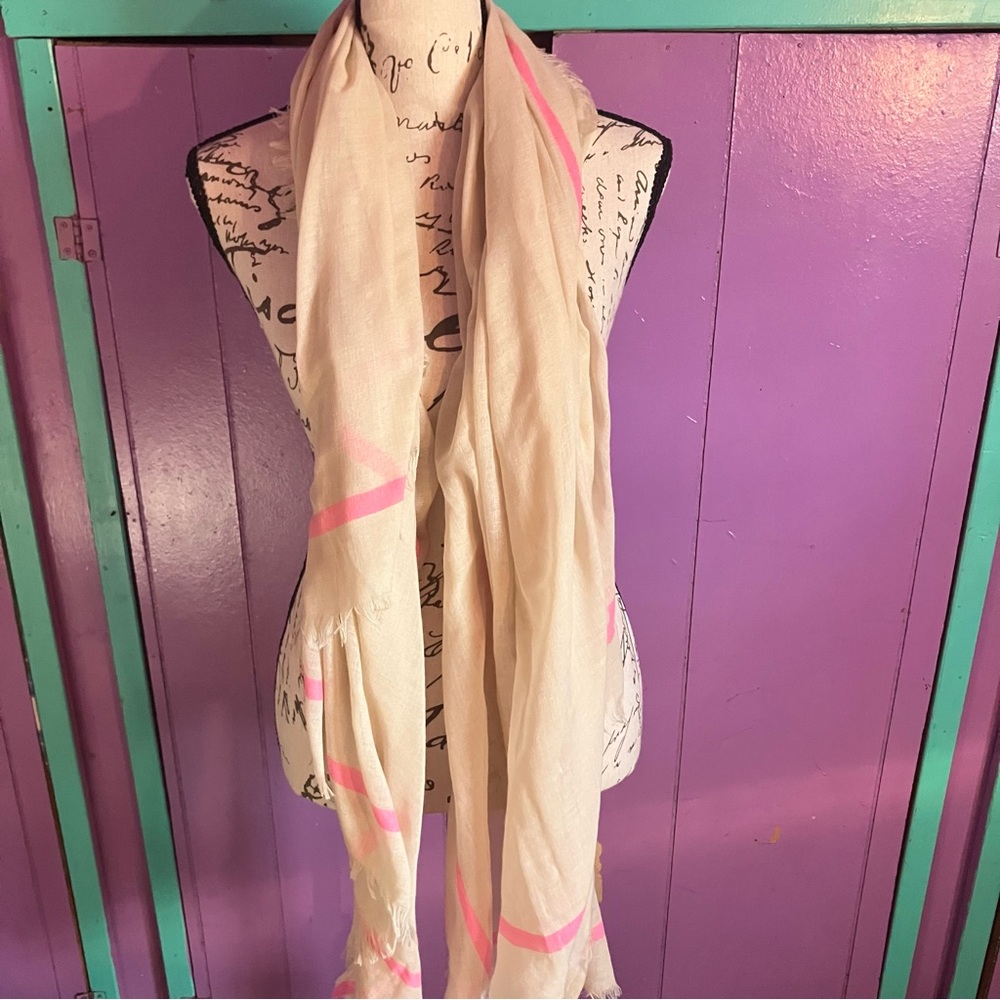 Elegant Cream and Pink Scarf